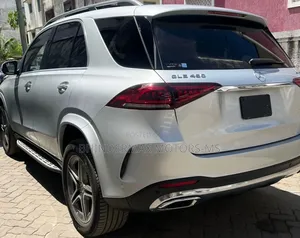 Mercedes-Benz GLE-Class 2019 Silver