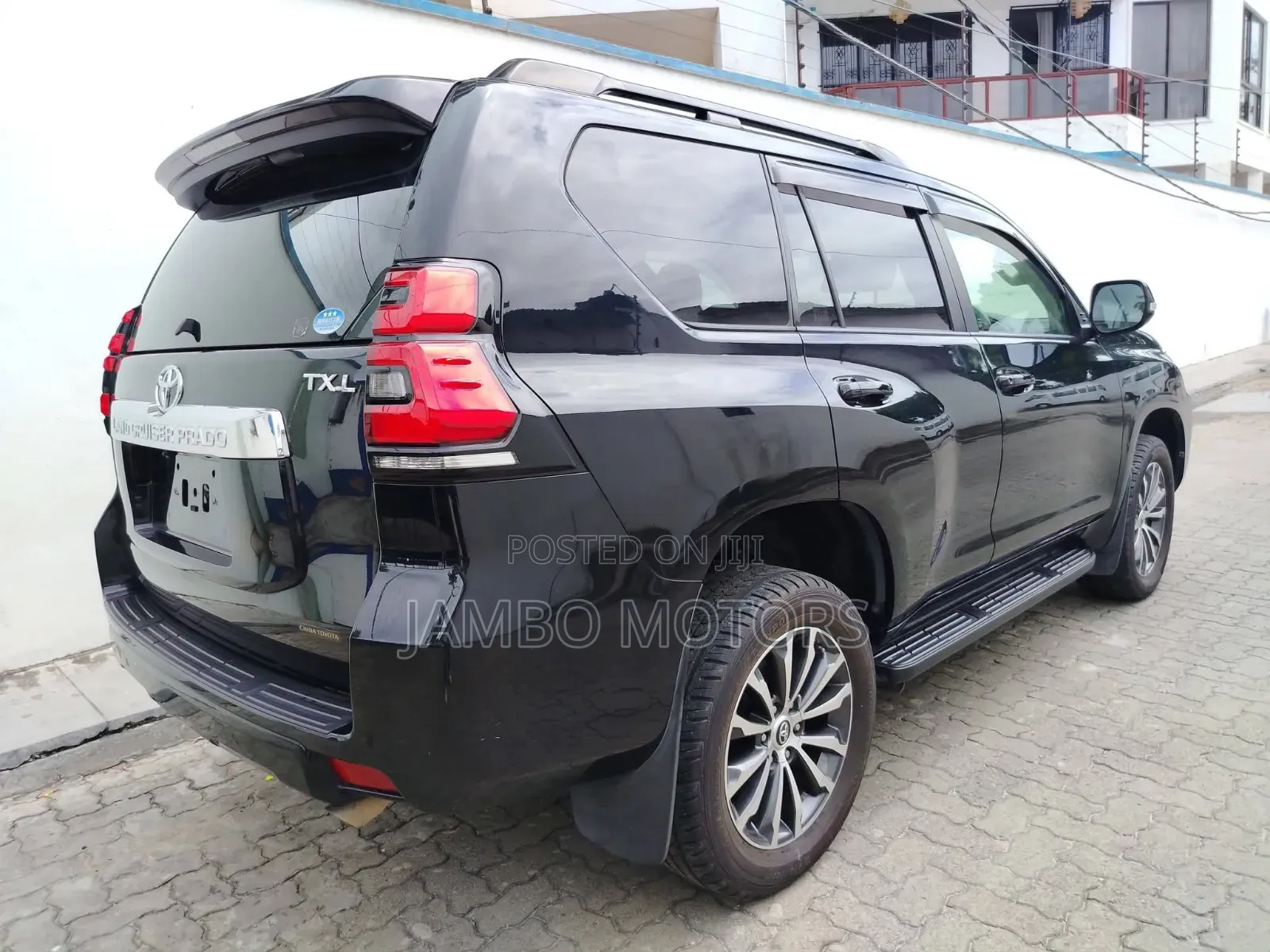 Toyota Land Cruiser Prado 2.7 2021 Black
