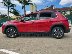 Peugeot 2008 1.2 PureTech (130 Hp) 2017 Red