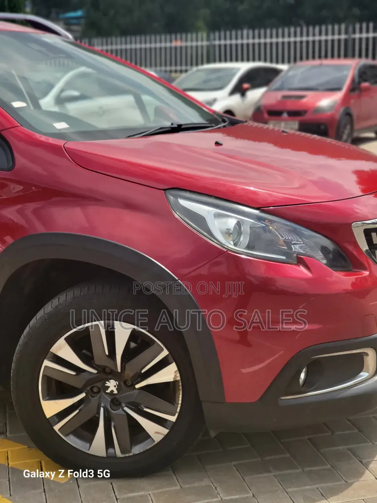 Peugeot 2008 1.2 PureTech (130 Hp) 2017 Red