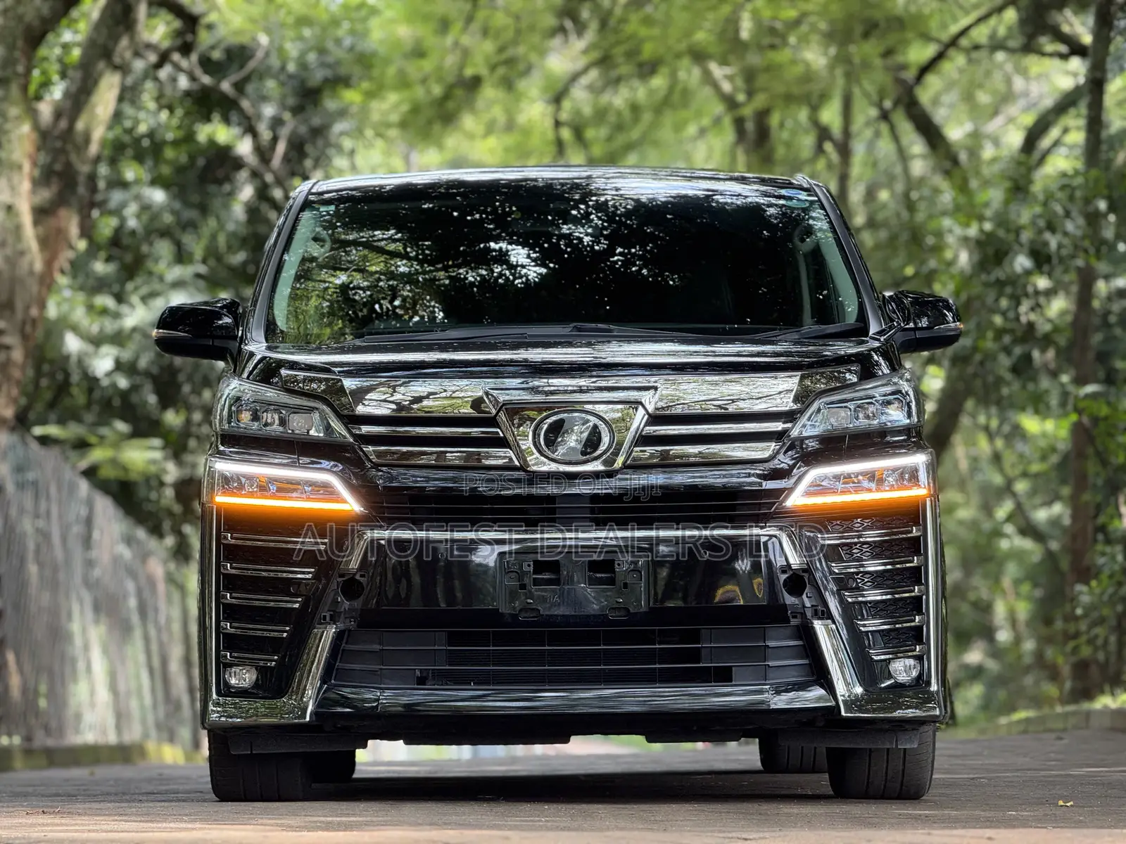 Toyota Vellfire 2019 Black