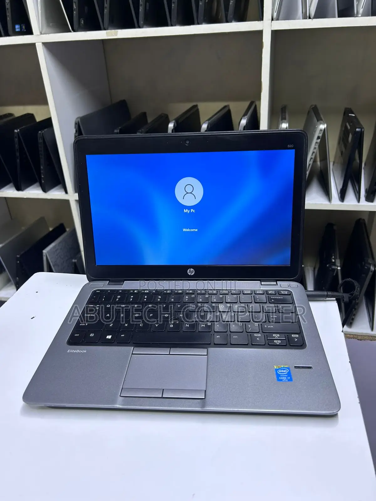 Laptop HP EliteBook 820 G2 4GB Intel Core i7 HDD 500GB