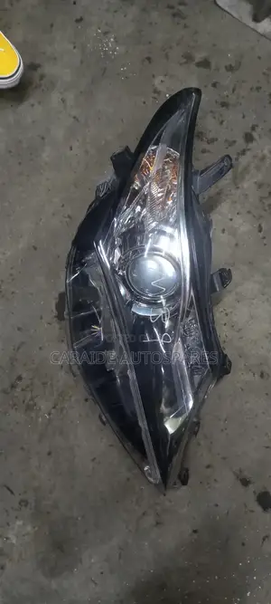 Auris 2013/2014 Headlights