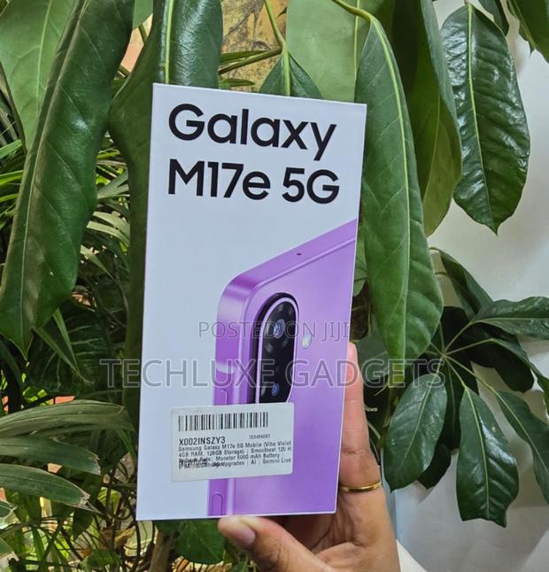 New Samsung Galaxy M17 5G 128 GB Purple - thumbnail 2