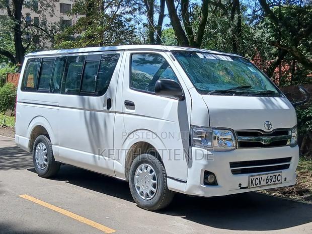 Toyota HiAce 2012 White - thumbnail 2