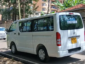 Toyota HiAce 2012 White