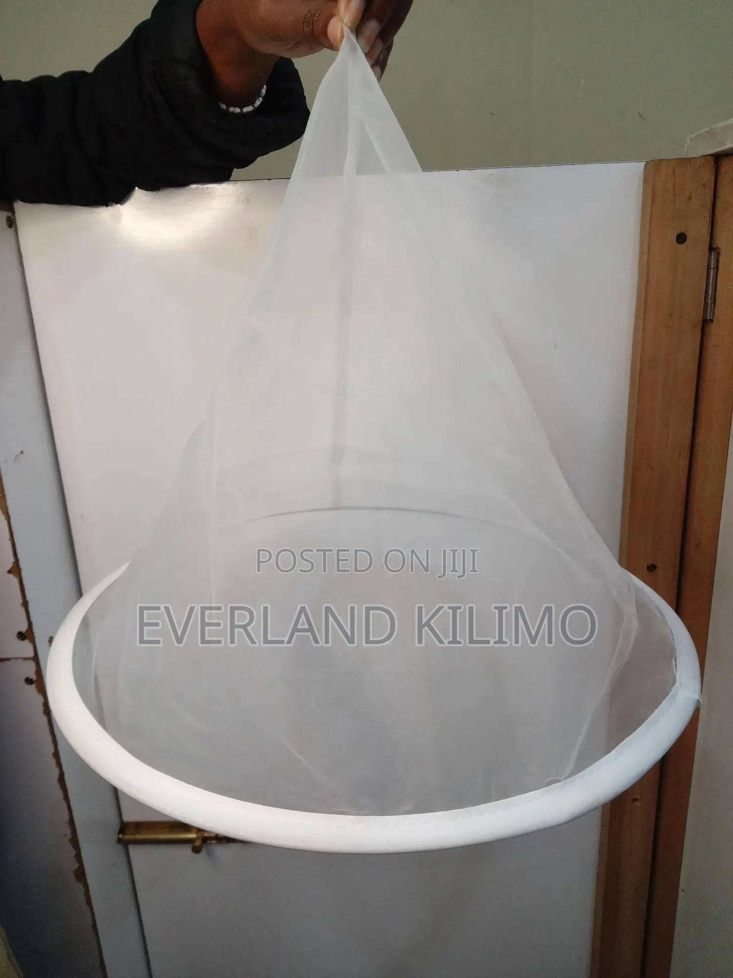 Honey Sieve - White