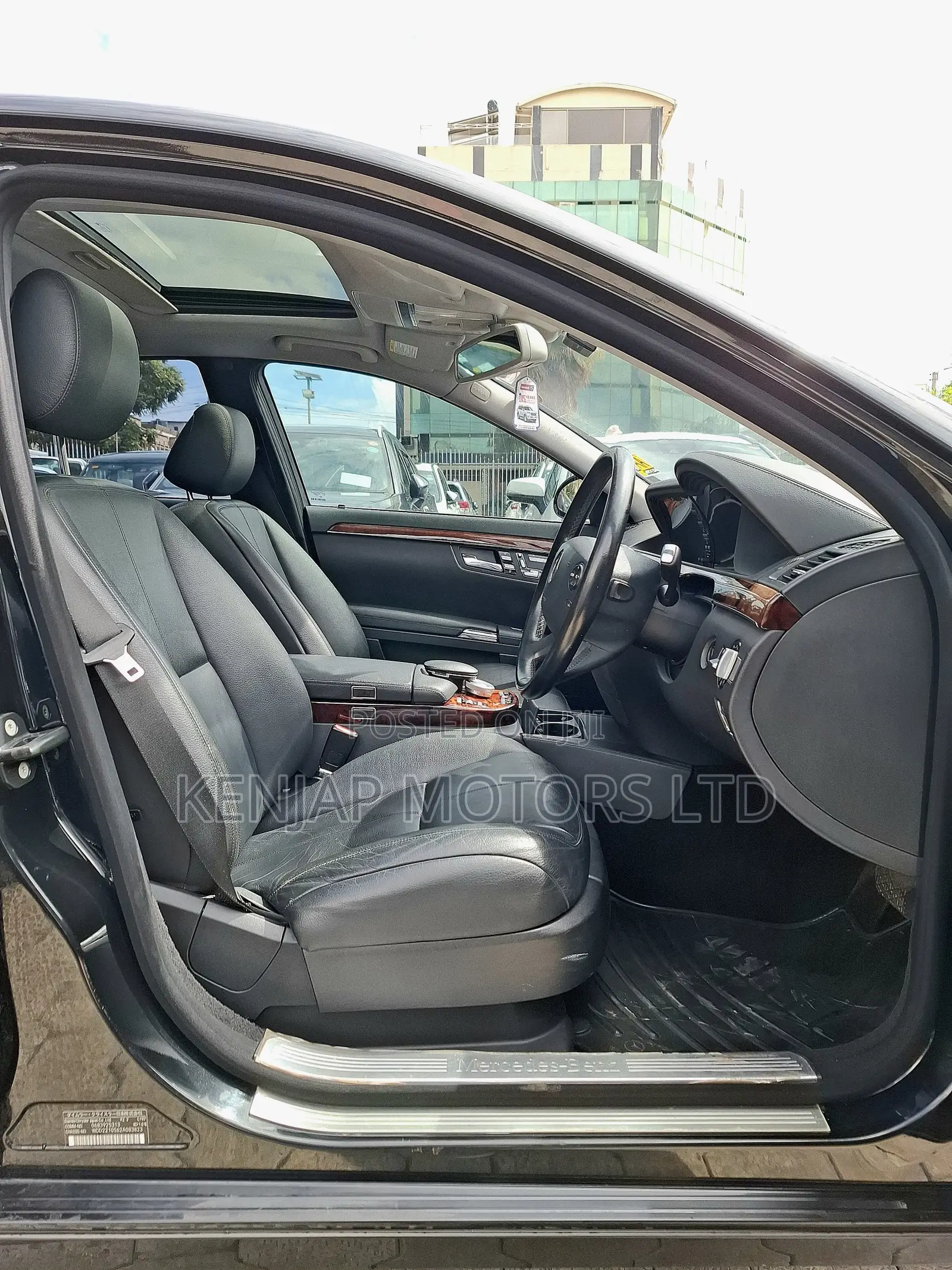 Mercedes-Benz S-Class 2007 Black