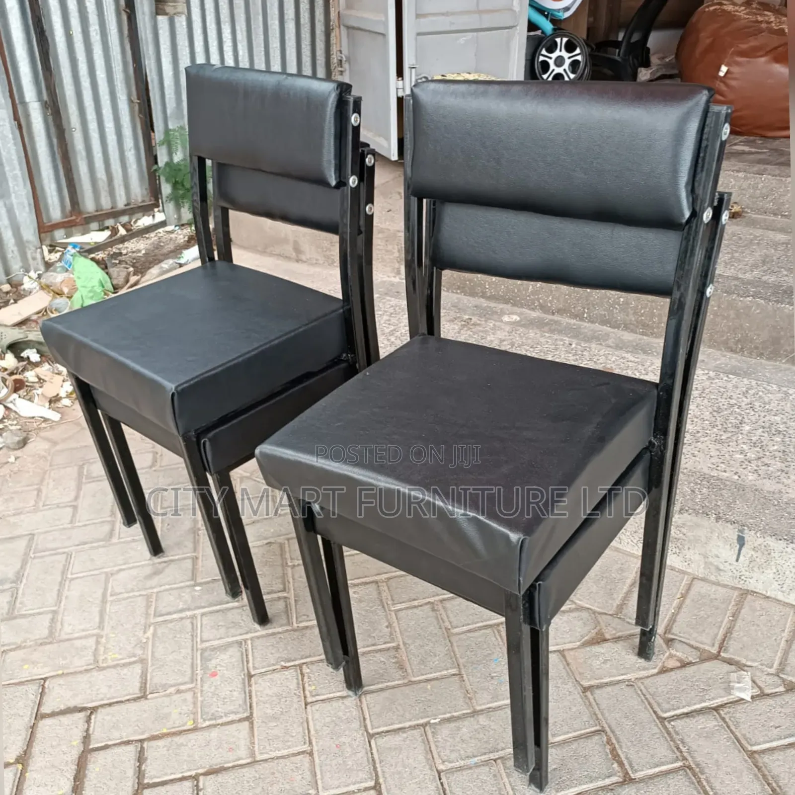 Waiting/Caterina Office Chairs