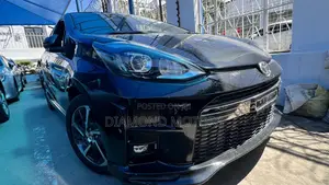 Toyota Aqua 2019 Black