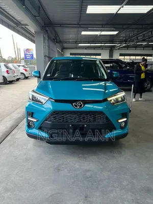 Toyota Raize 2020 Blue