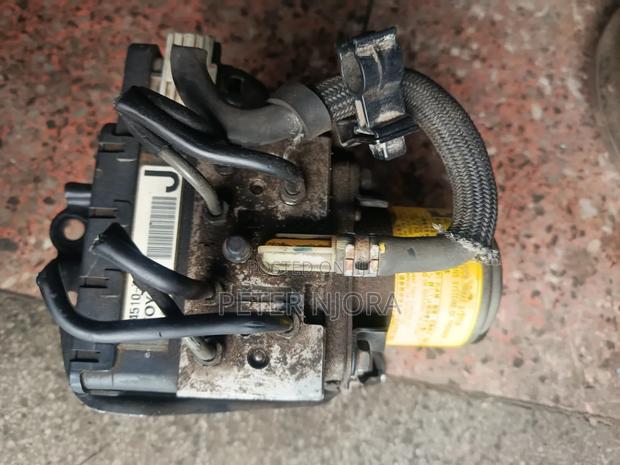 Letter J Hybrid Abs Pump