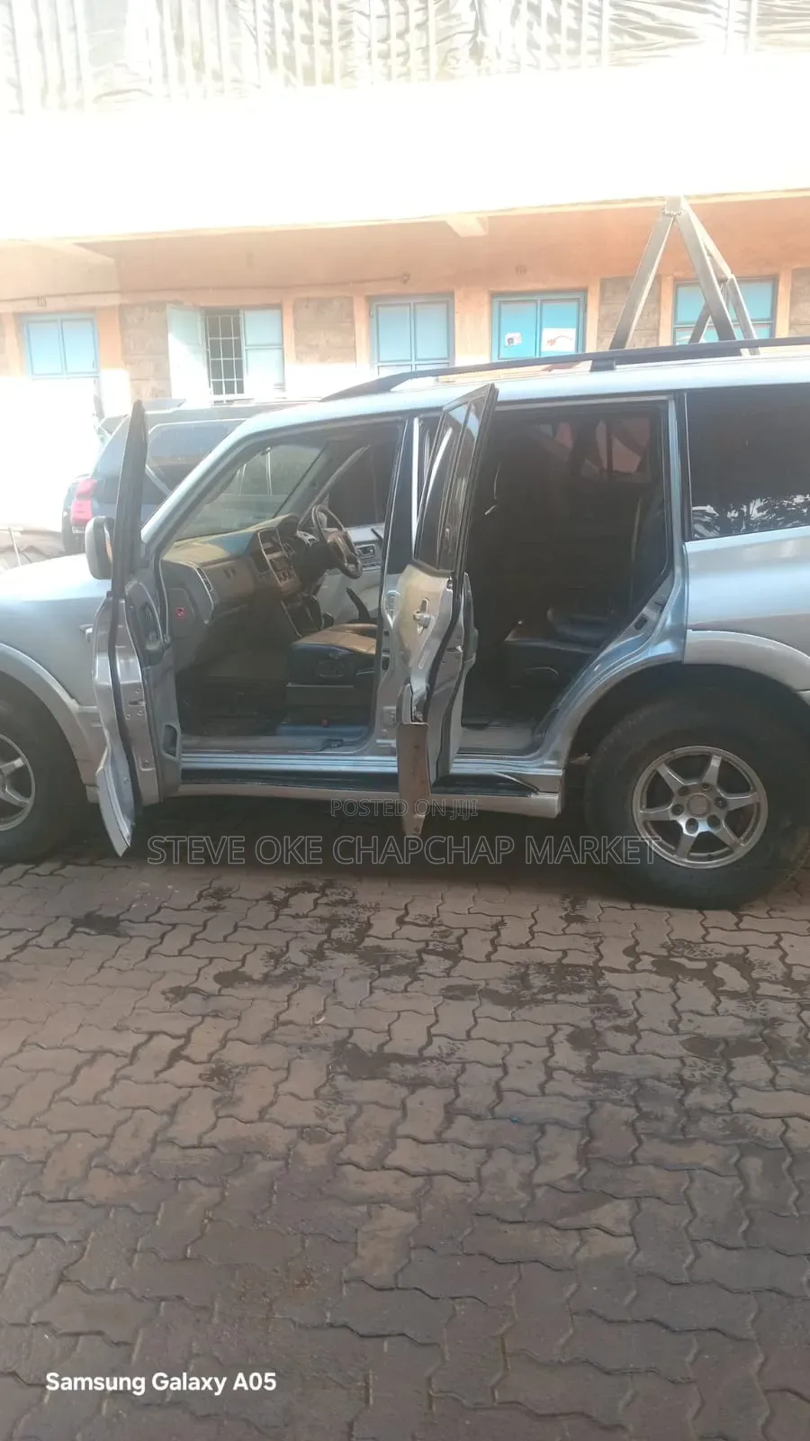 Mitsubishi Pajero 3.2 Di-Dc GLS 2009 Silver