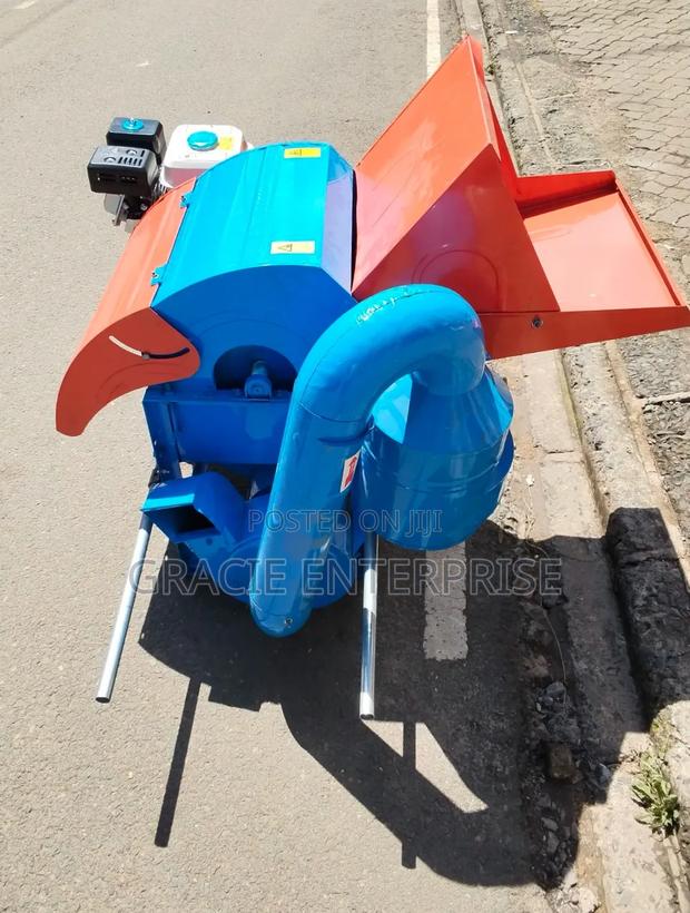 Commercial Multi-Crop Thresher Machine - thumbnail 2