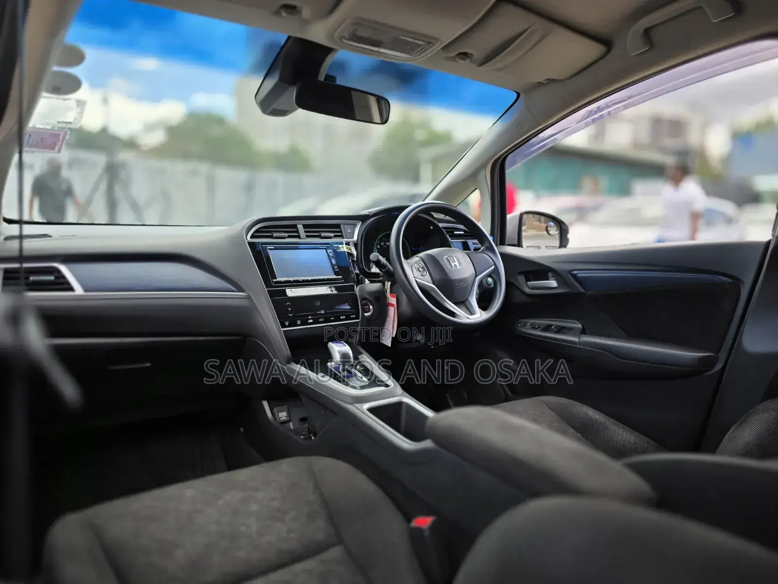 Honda Fit Shuttle 2016 Silver