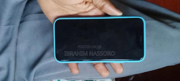 Apple iPhone X 64 GB Black