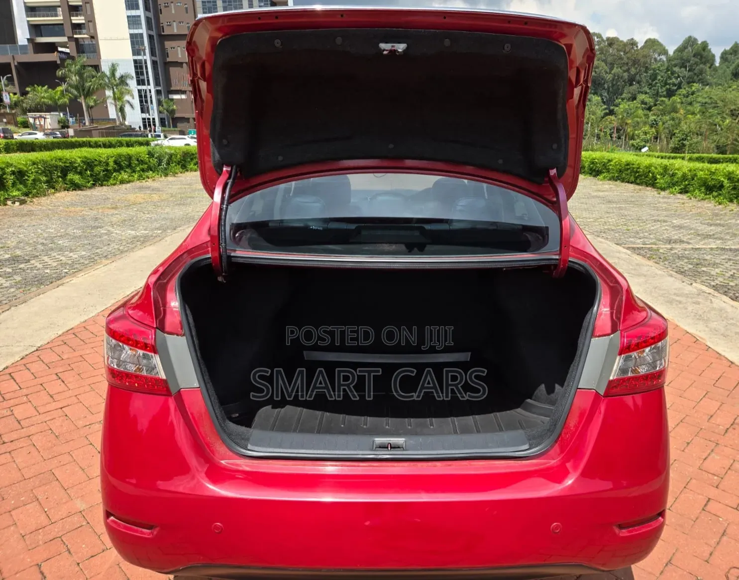 Nissan Sylphy 2013 Red
