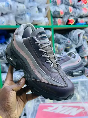 Airmax 95 Ama Maniere
40-45