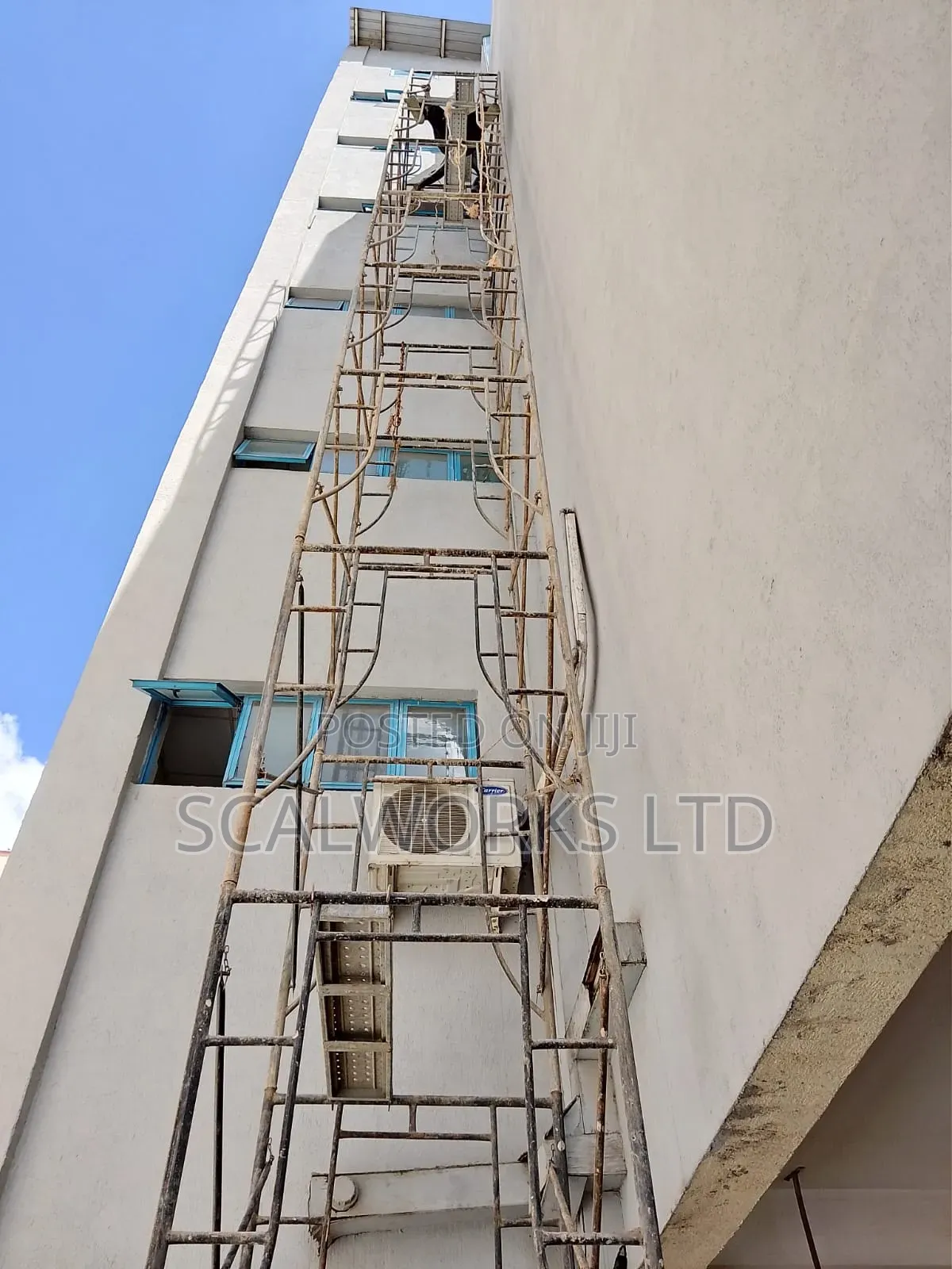 Mobile Scaffolds for Hire: Strong, Safe Easy to Assemble