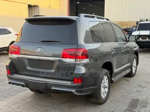 Toyota Land Cruiser 2020 Gray
