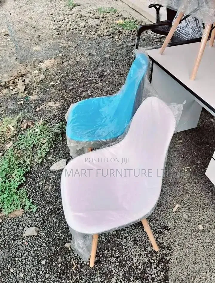 Eames Dining Waiting Office Visitors Chairs