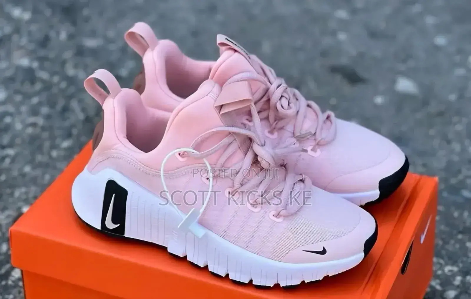 Nike Free Metcon Pink Color Trainers