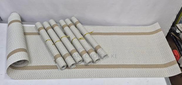 6 PCS Table Mat and Table Runner -
30cmx180cm - thumbnail 7