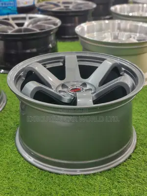6-Spoke 17-Inch Alloy Rims