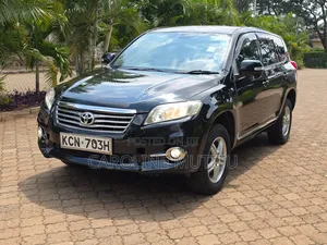 Toyota Vanguard 2010 Black