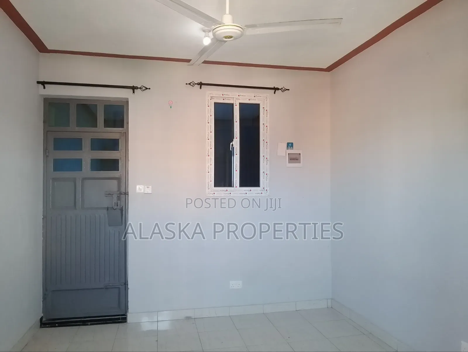 1bdrm Bedsitter in Beach Road Gichaga, Nyali Mkomani for rent