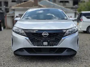 Nissan Note 2019 Silver