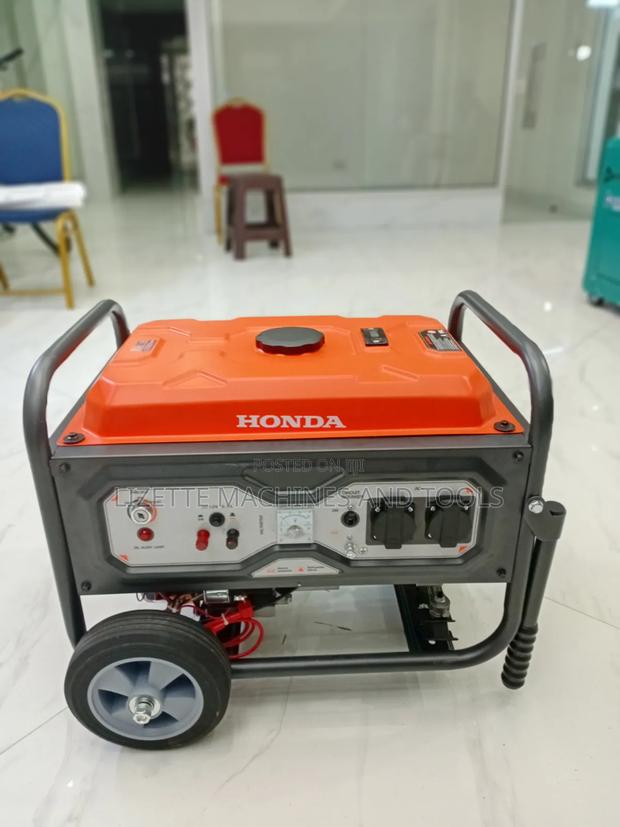 Honda 7.5kva Portable Petrol Generator With Keystart - thumbnail 2
