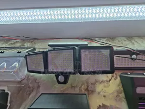 Solar Wall Light