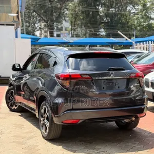 Honda Vezel 2018 Black