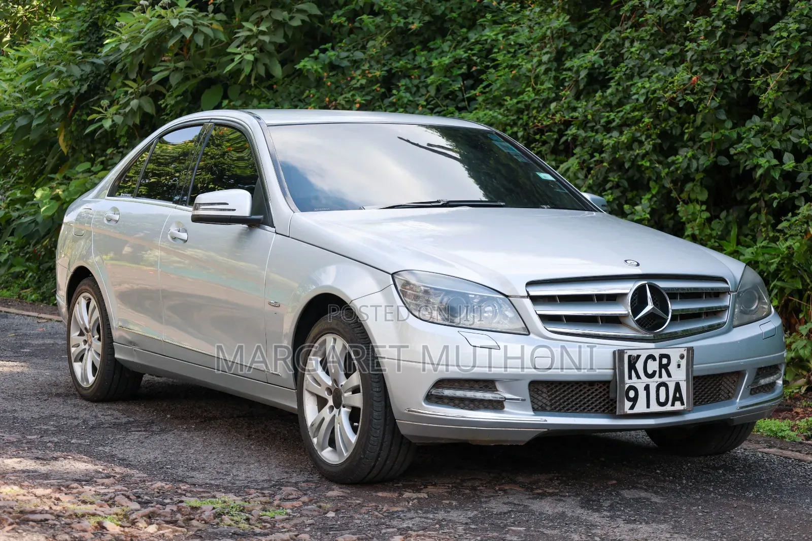 Mercedes-Benz C200 2011 Silver