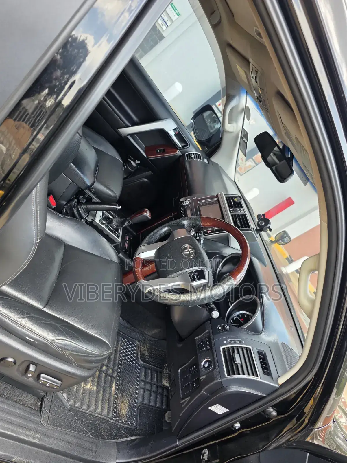 Toyota Land Cruiser Prado 2015 Black