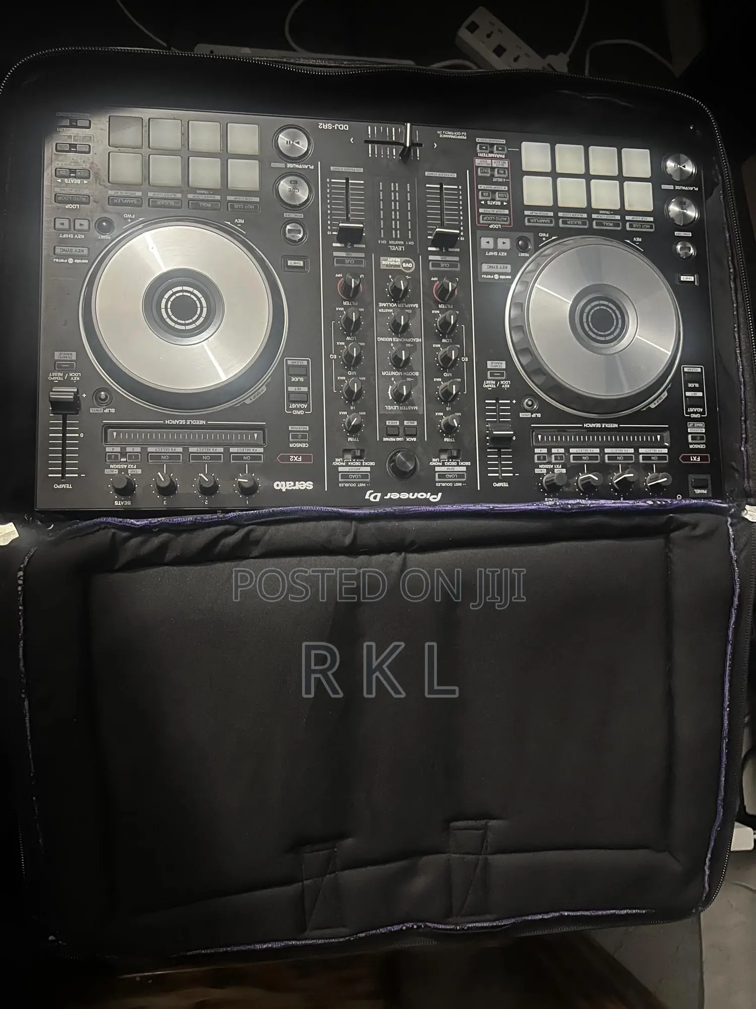 Pioneer DDJ-Sr2 Dj Controller