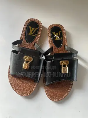 Elegant Lv Sandles