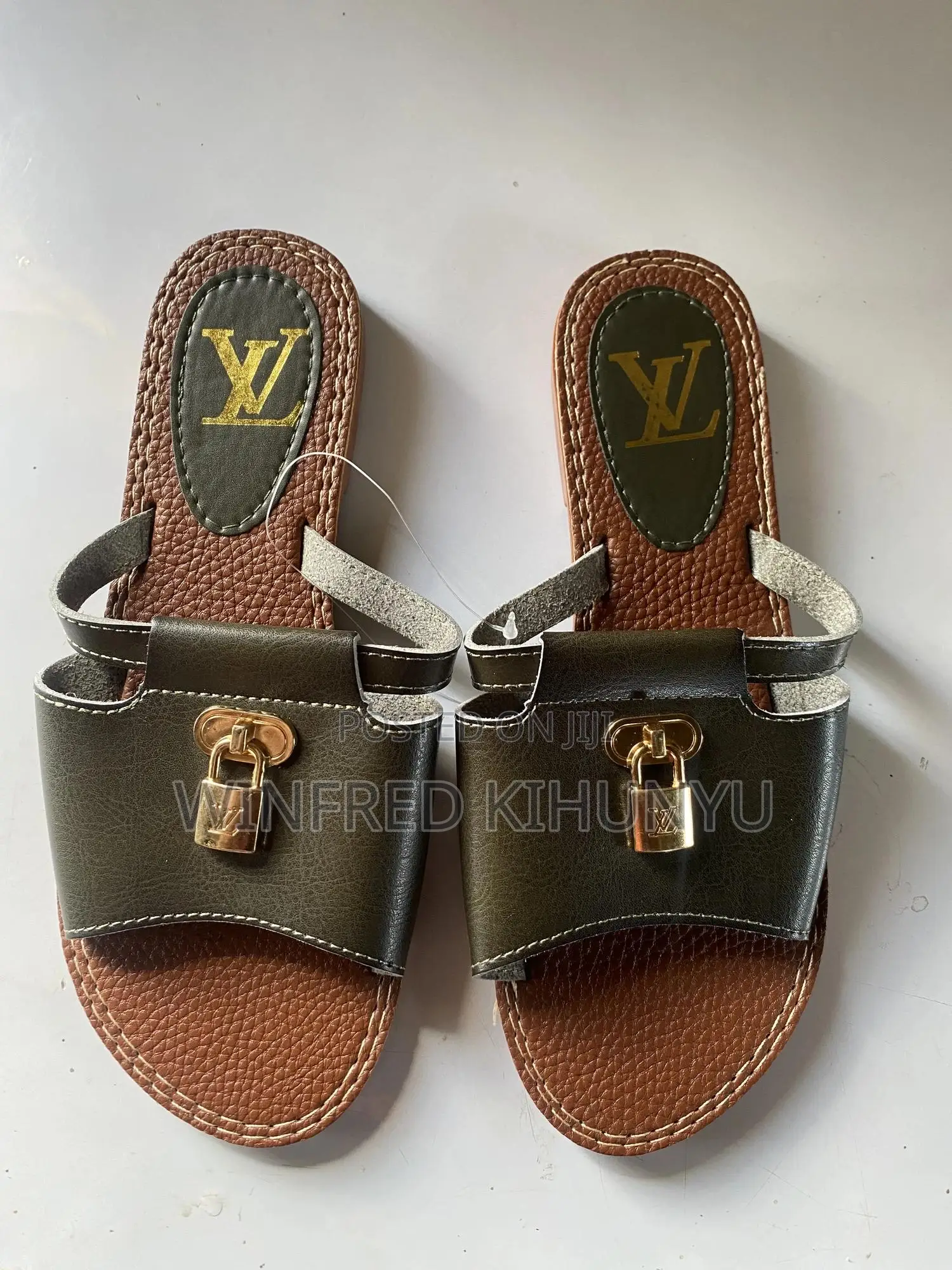 Elegant Lv Sandles