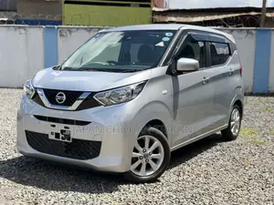 Nissan Dayz 2019 Silver