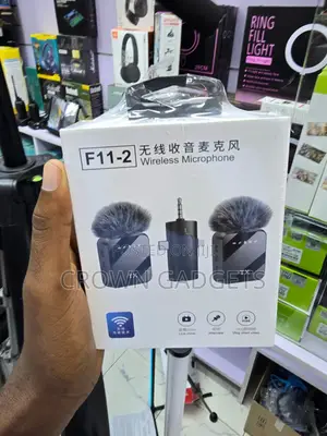 F11-2 Dual Wireless Mic Type-C Lightning 3.5mm System