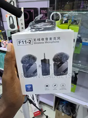 F11-2 Wireless Microphone for Vlogging Streaming Interview