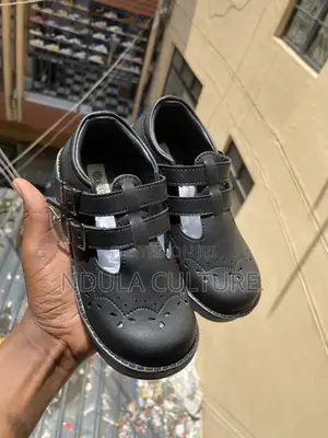 Crab Kids School Shoes