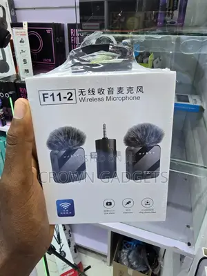 F11-2 Lavalier Mic Noise Reduction 20m Wireless Range