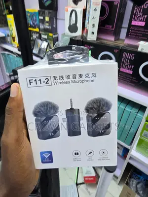 F11-2 Lavalier Mic Noise Reduction 20m Wireless Range