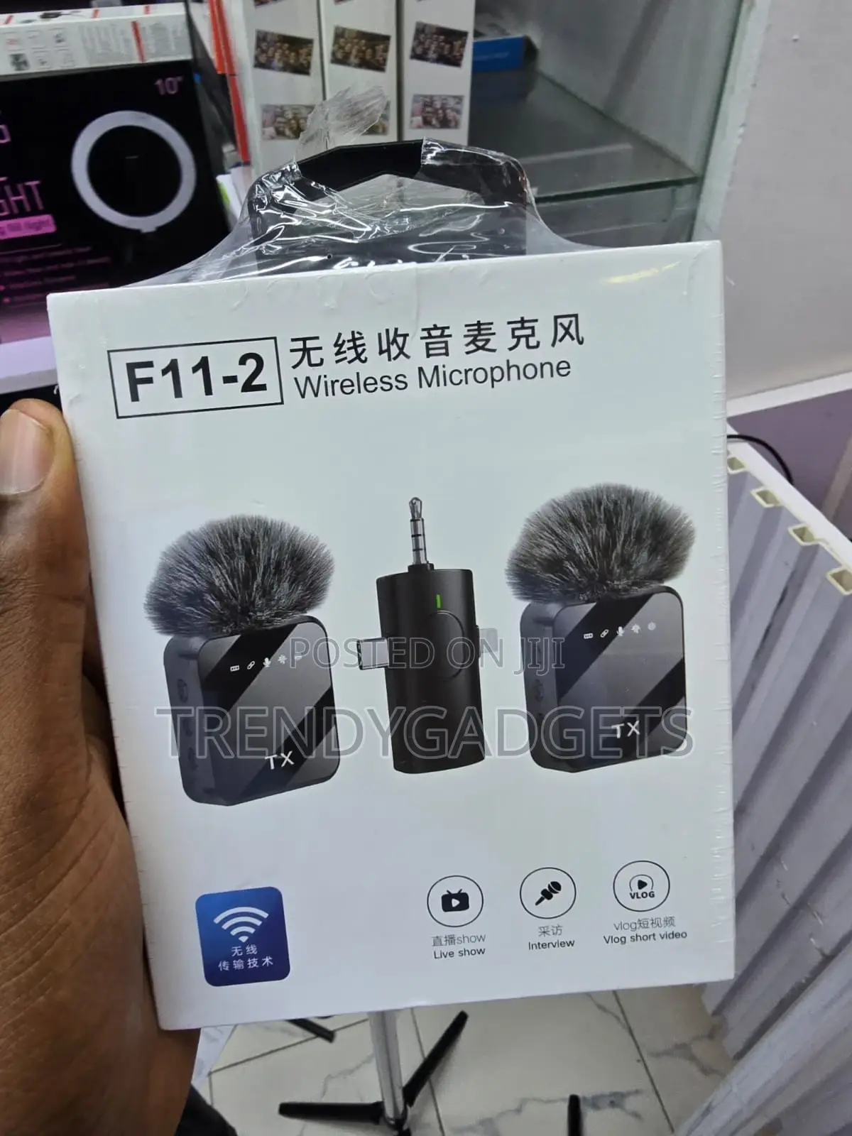 F11-2 Dual Wireless Lavalier Mic 3-in-1 Recording System