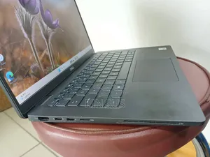 New Laptop Dell Latitude 7410 16GB Intel Core i7 SSD 512GB
