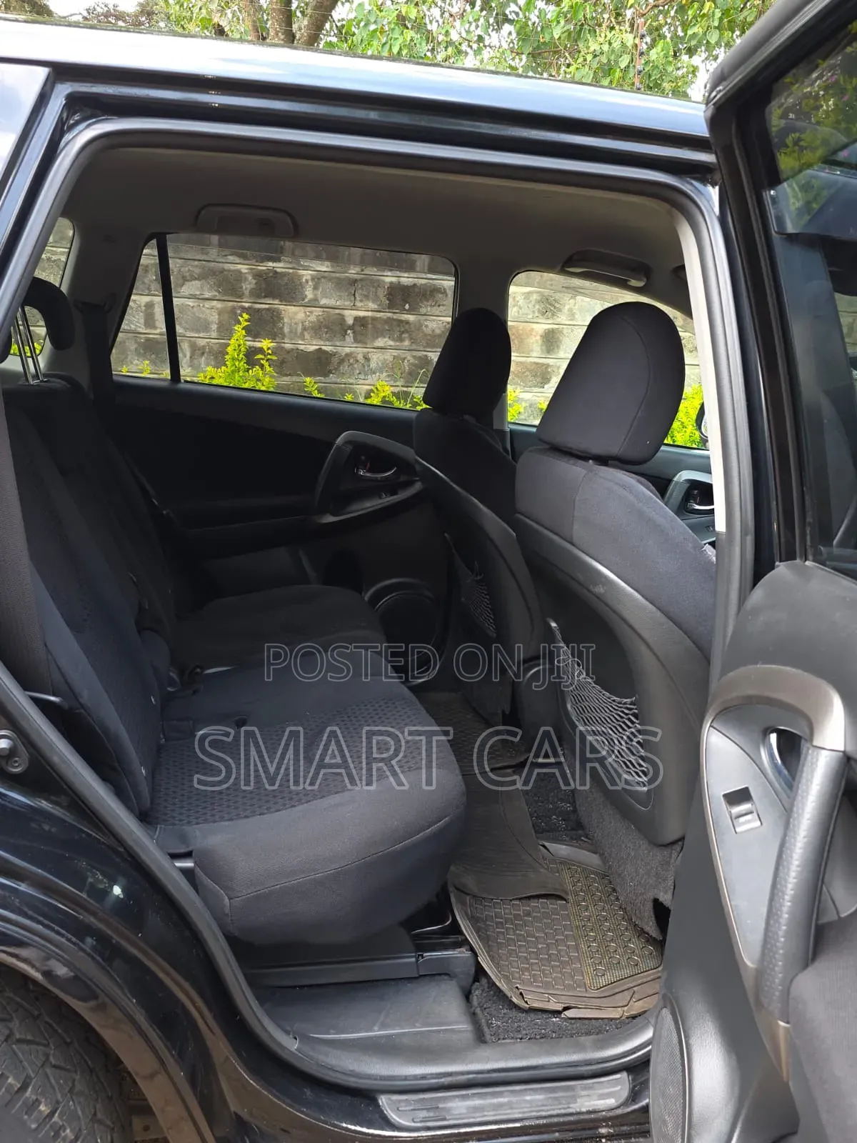 Toyota Vanguard 2010 Black