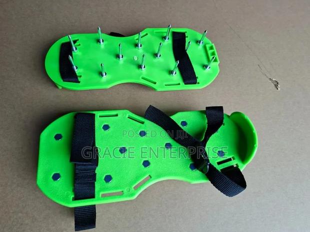Epoxy Spiked Shoes/ Self- Leveling Shoes