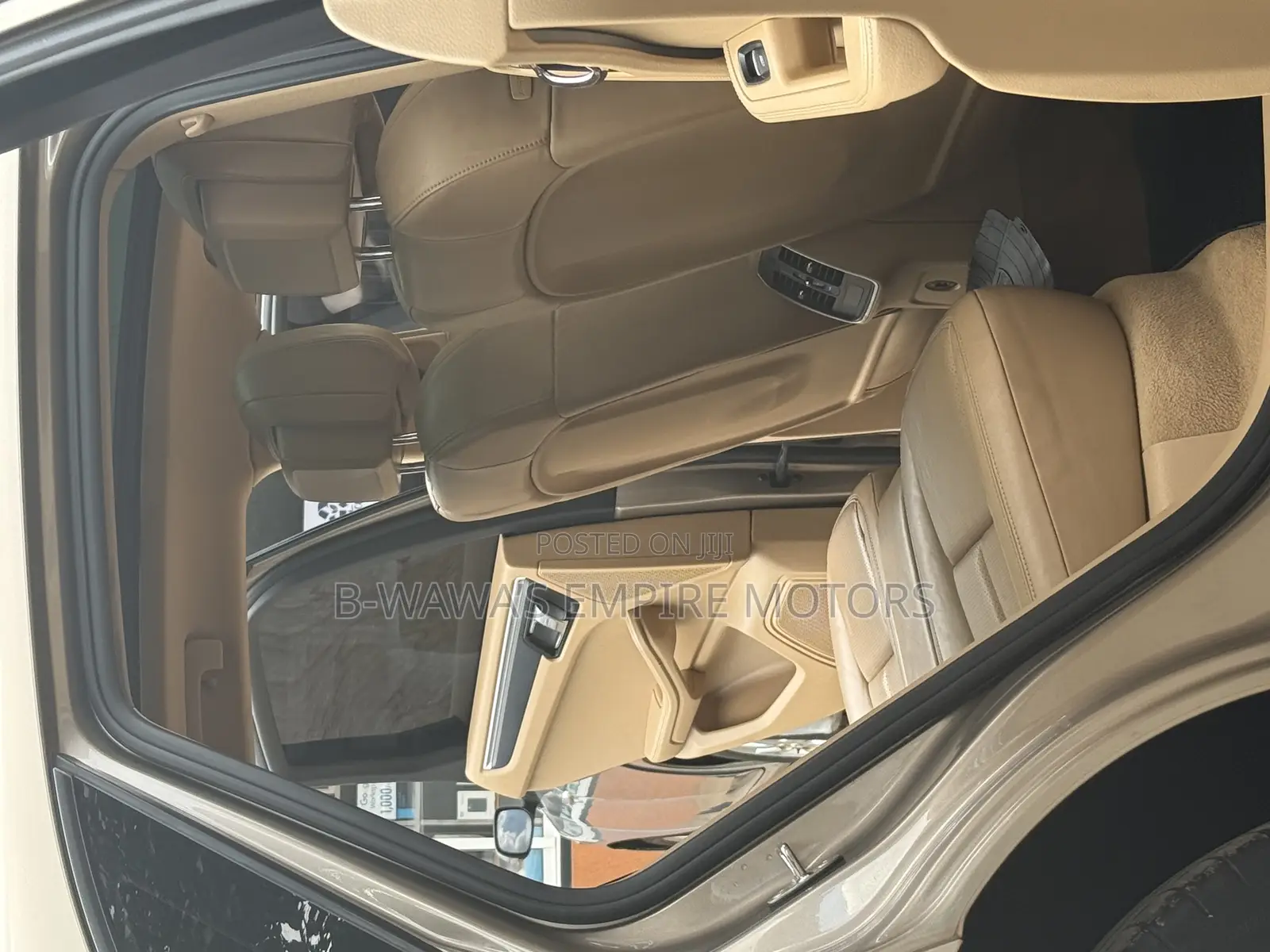 Porsche Macan Turbo 2017 Beige